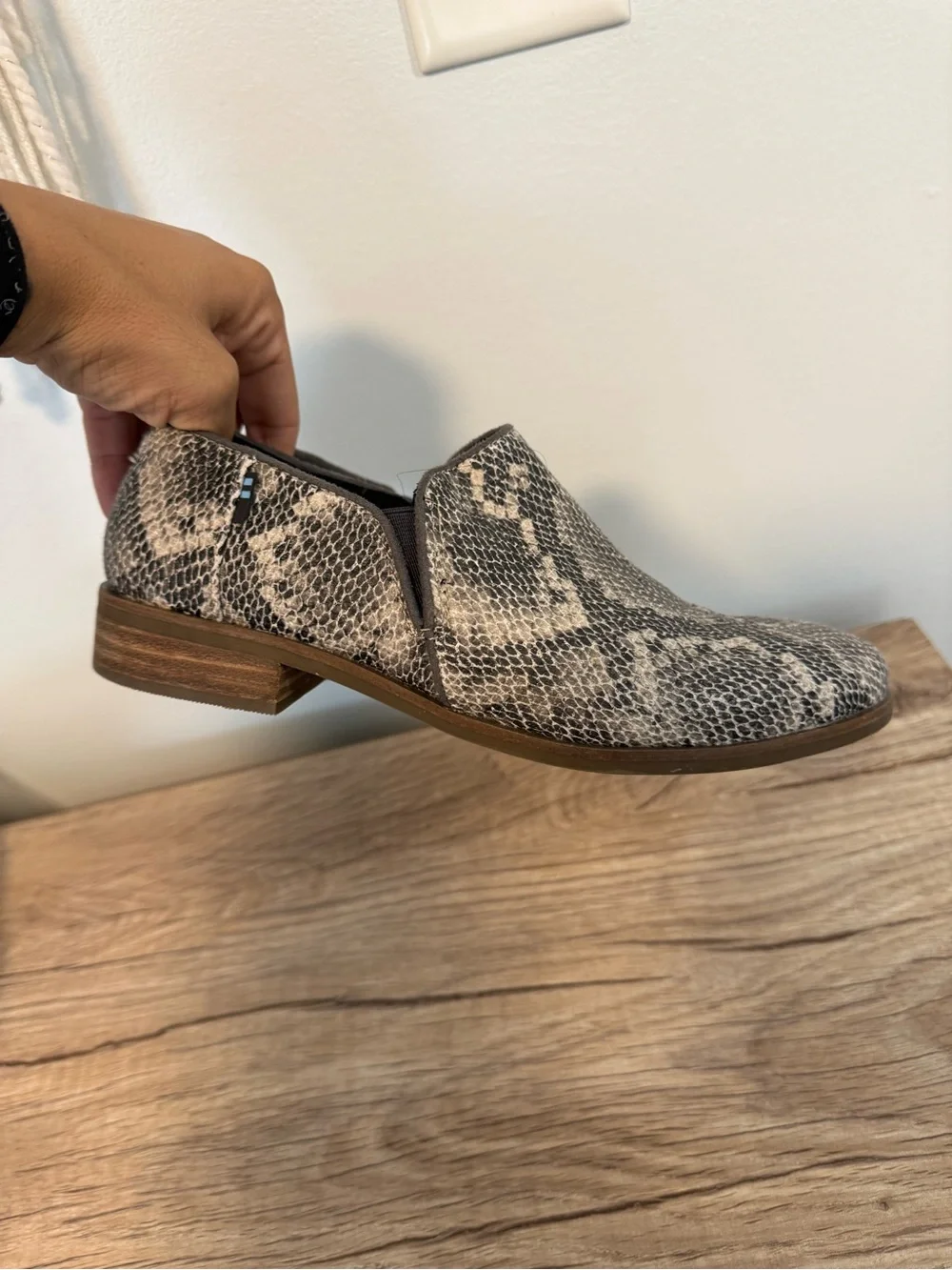 Toms Women's Snake-Print Slip-On Loafers - Black & Cream